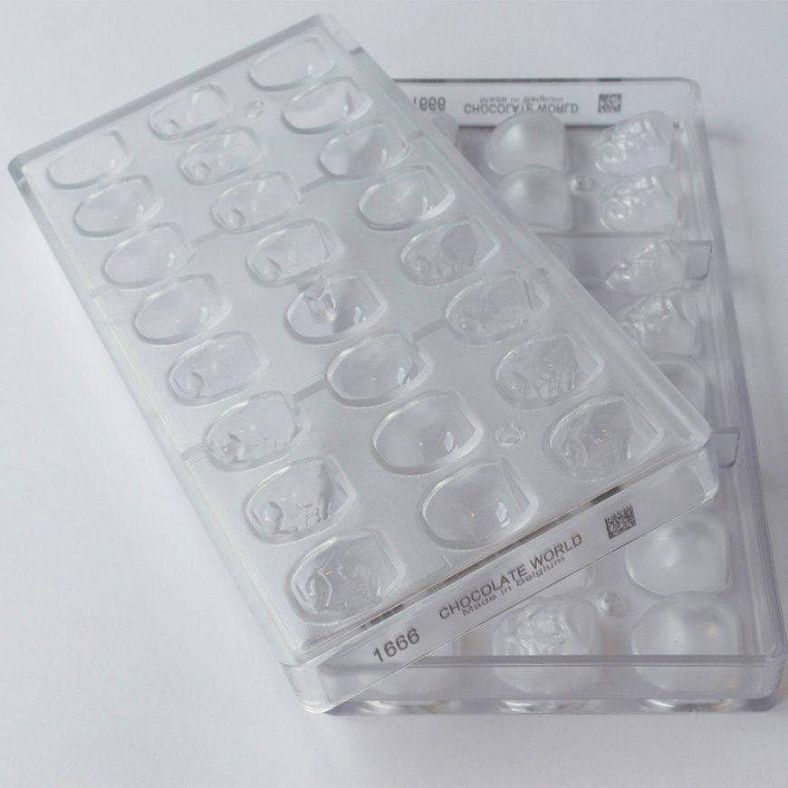 Scull CW1666 polycarbonate mould for chocolate bonbons (Chocolate World)